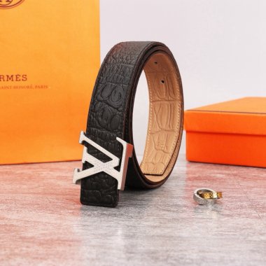 人気のブランドベルト メンズベルト Belt 男性用 スーツ カジュアル ギフト プレゼント 送料無料 ！ belt050