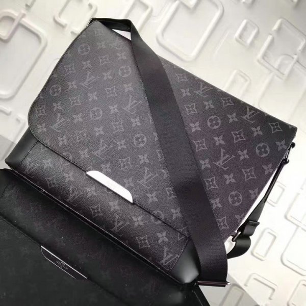 ルイヴィトン バッグ LOUIS VUITTON メッセンジャー LV Messenger PM Explorer M40539D