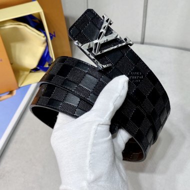 人気のブランドベルト メンズベルト Belt 男性用 スーツ カジュアル ギフト プレゼント 送料無料 ！ belt017