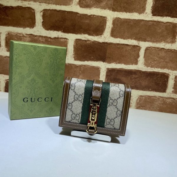 大人気ブランド グッチ財布 スーパーコピー品 GUCCI WALLET 645536B