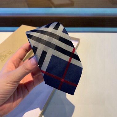 人気ブランド品 スーパーコピー 高級紳士ネクタイ 高品質 送料無料!tie053