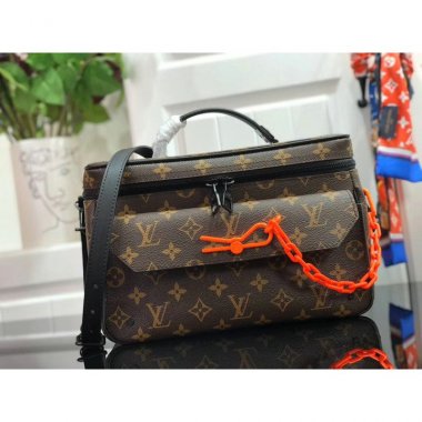 ルイヴィトン バッグ LOUIS VUITTON ショルダーバッグ LV Shoulder bag M61118GW