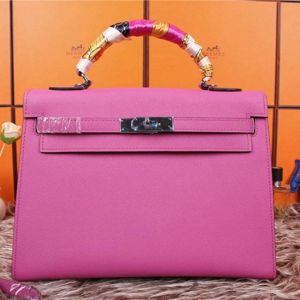 HERMES エルメス ケリーバッグ 人気！2WAY ショルダーバッグ HERMES Kelly ケリーバッグ レザー ゴールド金具Kelly043