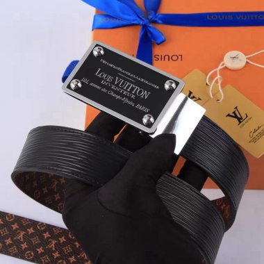 人気のブランドベルト メンズベルト Belt 男性用 スーツ カジュアル ギフト プレゼント 送料無料 ！ belt001