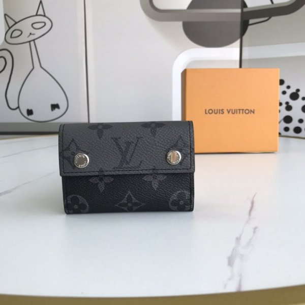 ルイヴィトン財布 Louis Vuitton LV DISCOVERY COMPACT WALLETディスカバリー 財布 M67630