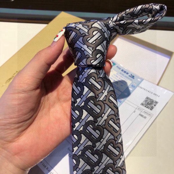 人気ブランド品 スーパーコピー 高級紳士ネクタイ 高品質 送料無料!tie068