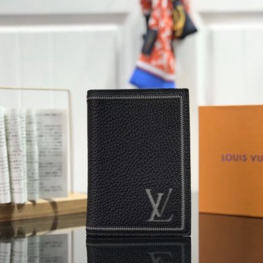 ルイヴィトン財布 Louis Vuitton LV PASSPORT COVER パスポートカバー 財布 M62089CB