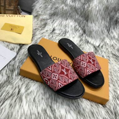 人気のブランドブランド 女スリッパ 夏の靴 コピー品 送料無料 nvliangxie004