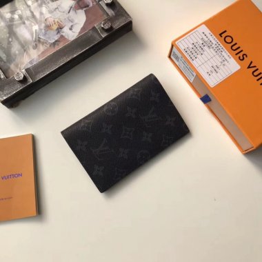ルイヴィトン財布 Louis Vuitton LV PASSPORT COVER パスポートカバー 財布 M60181A