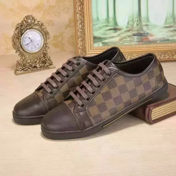 人気のブランドブランド スニーカー 靴 コピー品 メンズ 男靴 送料無料 Shoes053