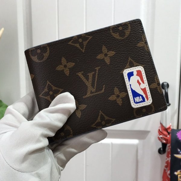 ルイヴィトン財布 Louis Vuitton LV X NBA MULTIPLE WALLET マルチウォレット 財布 M80105