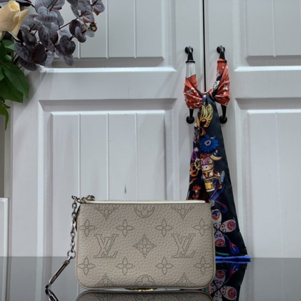 ルイヴィトン財布 Louis Vuitton LV KEY POUCH キーポーチ 財布 M69508