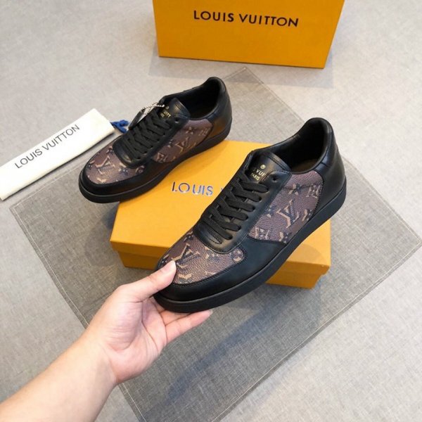 人気のブランドブランド スニーカー 靴 コピー品 メンズ 男靴 送料無料 Shoes025