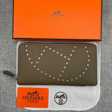 ☆エルメス大人気 注目商品　HERMES財布 偽物 上品☆ HE061