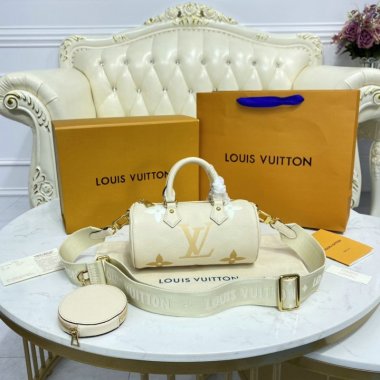 ルイヴィトン バッグ LOUIS VUITTON パピヨンBB LV PAPILLON BB M45707