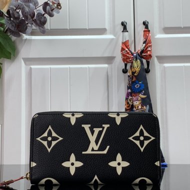 ルイヴィトン ジッピーウォレット　LV CRAFTY ZIPPY WALLET M69698