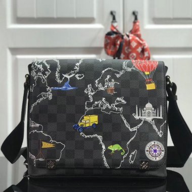 ルイヴィトン バッグ LOUIS VUITTON LV DISTRICT PM N41028DT