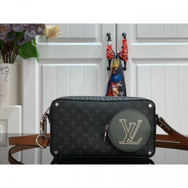 ルイヴィトン バッグ LOUIS VUITTON ショルダーバッグ LV Shoulder bag M68688VS