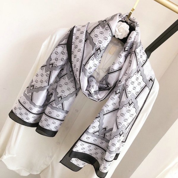 人気のブランドスカーフ ツイリー マフラー ファッション小物 scarf034