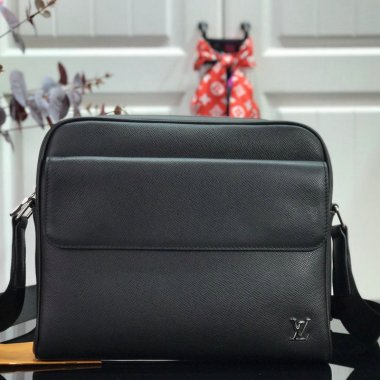 ルイヴィトン バッグ LOUIS VUITTON アレックスメッセンジャー LV ALEX MESSENGER PM M30260