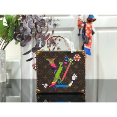 ルイヴィトン バッグ LOUIS VUITTON ボックス LV BOX M50714V