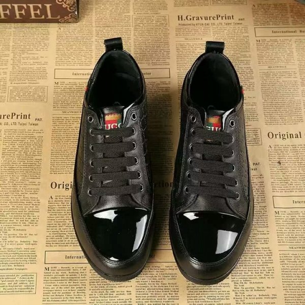 人気のブランドブランド スニーカー 靴 コピー品 メンズ 男靴 送料無料 Shoes078