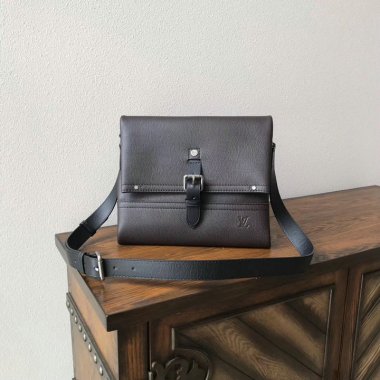 ルイヴィトン バッグ LOUIS VUITTON キャニオンメッセージバッグ LV CANYON Message bag M54963a