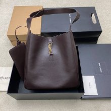 SAINT LAURENT 850545 カーフレザー ブラック、ゴールド ショルダーバッグ、脇下バッグ クラシック 31x30x13cm サイズ:31x30x13cm