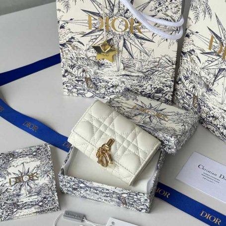 DIOR S0966ONMJ マイディオール グリシン 財布 ラム革 サイズ:11x7.5x2.5cm