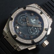 HUBLOT キングパワー ブラック立体ダイヤル 特売商品