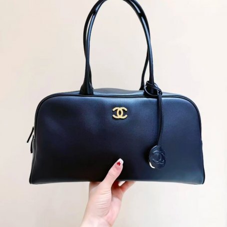 CHANEL カーフレザー ショルダーバッグ クラシック ヴィンテージ 35.5×19×12.5cm サイズ:35.5×19×12.5cm