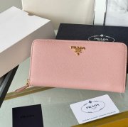PRADA 1ML506 クラシックジッピー長財布 サフィアーノ十字紋 サイズ:19x12cm