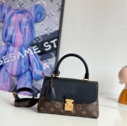 LOUIS VUITTON M27511 キャンバス モノグラム 斜め掛けバッグ レディース斜め掛けフラップ 24.5x16cm サイズ:24.5x16cm