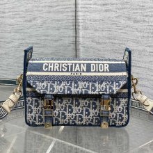 DIOR メッセンジャー 小 酒椰葉シリーズ サイズ:23x15cm