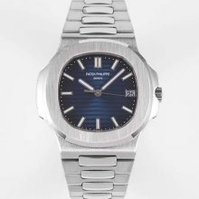 PATEK PHILIPPE 5711/1A-010 ノーチラス 40mm Cal.324搭載