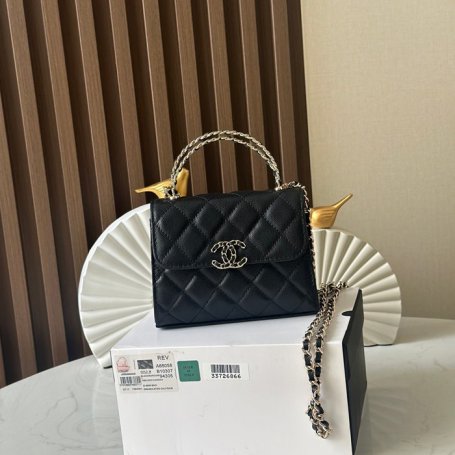 CHANEL 66058 カーフレザー ブラック 斜め掛けバッグ クラシック 14.5×11.5×5.5cm サイズ:14.5×11.5×5.5cm