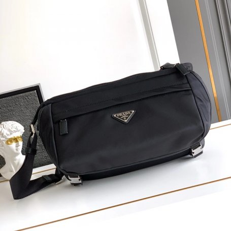 PRADA 2VH991 フラップショルダー メッセンジャー サイズ:32x18x16cm