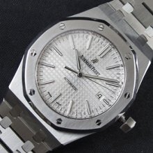 AUDEMARS PIGUET ロイヤルオーク シルバー文字盤