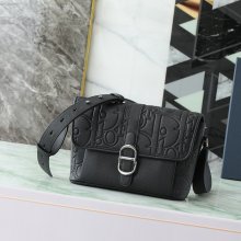 DIOR ディオールデイリー フラップメッセンジャー 大 サイズ:28x18x9.5cm