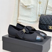 【CHANEL】25Kマリージェンヌレディース