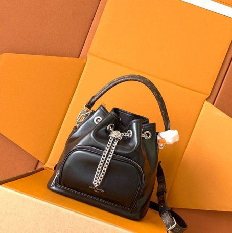 Louis Vuitton ノーウェイ ハンドバッグ オールレザー ブラック M14377 サイズ:24x22.5x15.5cm
