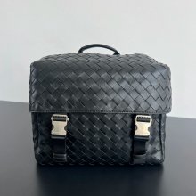 BOTTEGA VENETA BV 776524 柔らか牛皮編みハンドバッグ ポスティーノ サイズ:30x22x11.5cm