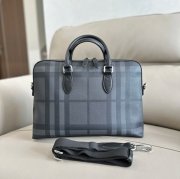 BURBERRY 884155 スモークチェックブリーフケース サイズ:37x27x5.5cm