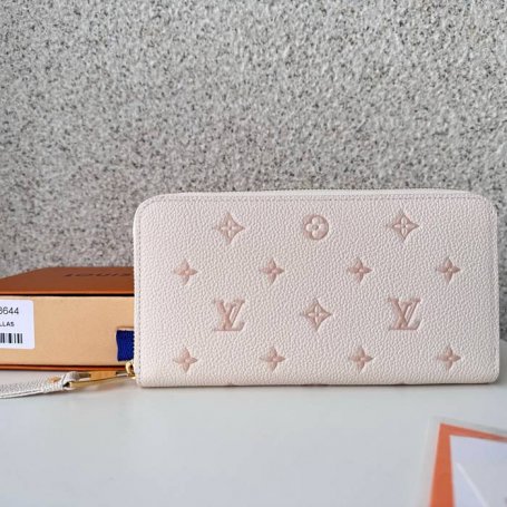 LOUIS VUITTON M13644 ジッピー長財布 モノグラムアンプラント サイズ:19.5x10.5x2.5cm