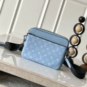 LOUIS VUITTON M14069 トリオ メッセンジャー サイズ:25x18.5cm