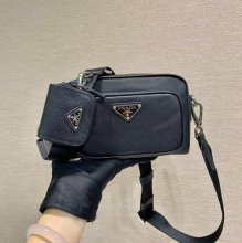 PRADA 2VH172 十字紋ショルダー サイズ:18x11.5cm