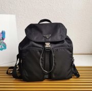 Prada リュック サフィアーノレザー ブラック 1BZ070 サイズ:32x30x16cm