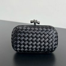BOTTEGA VENETA BV 8651 ノット イブニングバッグ シルク編み蛇皮トリム 16x10cm サイズ:16x10cm