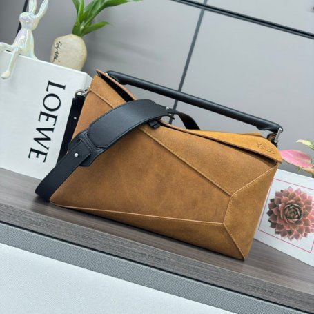 LOEWE 062433 大パズルハンドバッグ サイズ:33x21x17cm