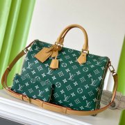 LOUIS VUITTON M24417 スピーディーP9 オールレザーまくらバッグ 緑 サイズ:40x26x23cm